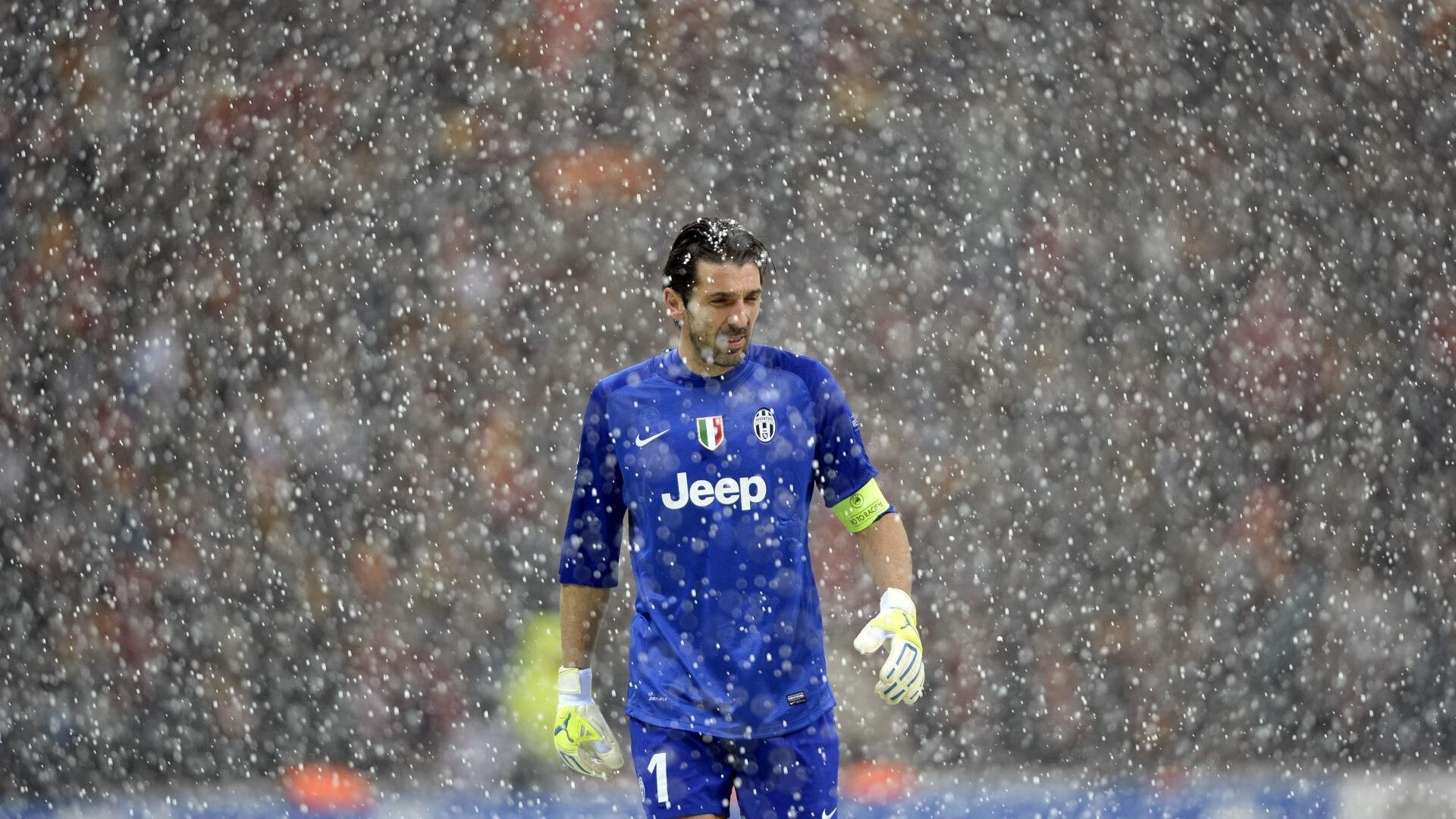 智能化裁判辅助系统未来将成中超标配，简述智能体育中足球电子裁判的技术原理